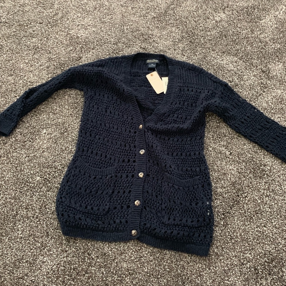 Knit dark blue with buttons lucky brand top